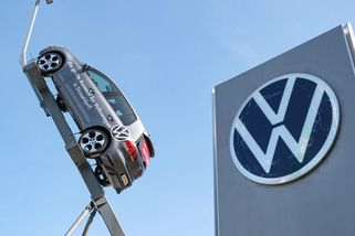 Volkswagenu nevěří ani vlastní vedení. Členové mluví o existenčním ohrožení - Echo24.cz